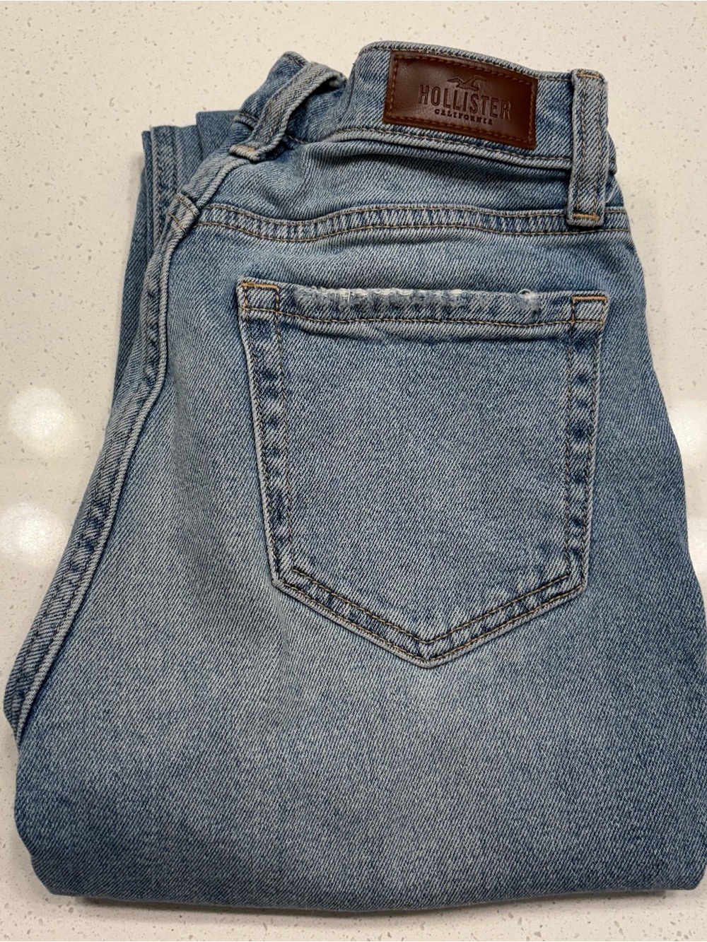 Hollister Light Blue Cotton Denim Jeans Size 00R W23 L27 Straight Leg Raw Hem